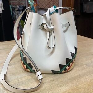 LES PETITS JOUEURS Delilah White Small Bucket Bag